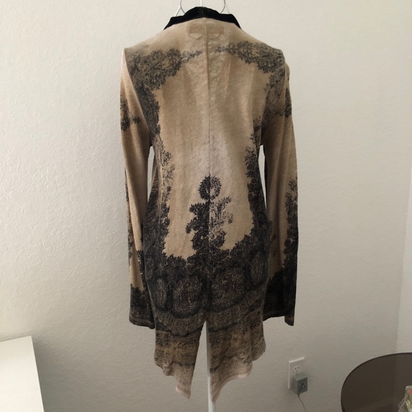 Share Spirit Japanese Cardigan - Picture 5 of 15